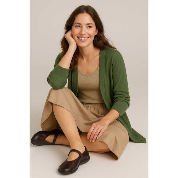 Naot Womens Mary Jane Leather Flats Size 8 (EU 40) Leaf Detail Comfort Orthotic - Picture 2 of 6